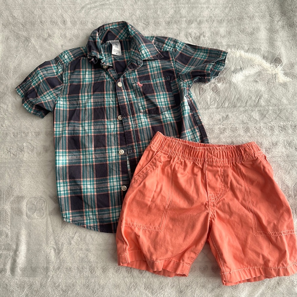 Carter’s 3T button-up and short set